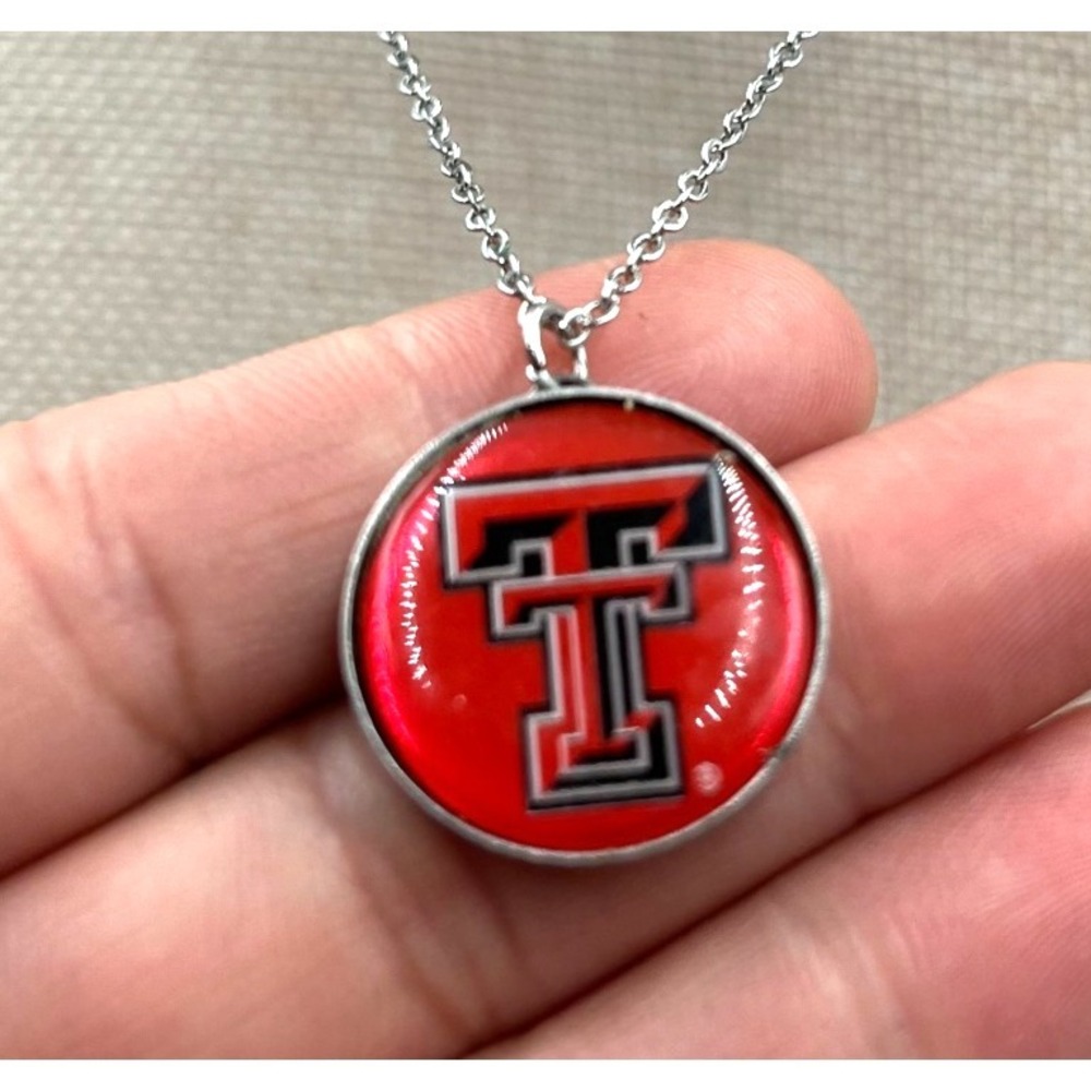 Texas Tech Silver-Tone Red Raiders Ivy School Logo Collegiate Pendant Necklace